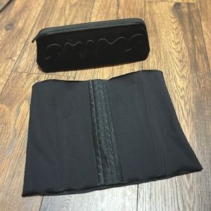 SKIMS Waist Trainer - Like new!